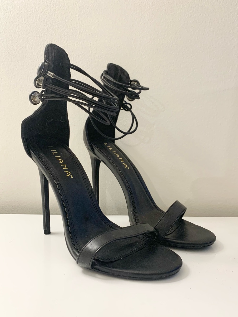 NEW Liliana Elegant Black Strap Heels